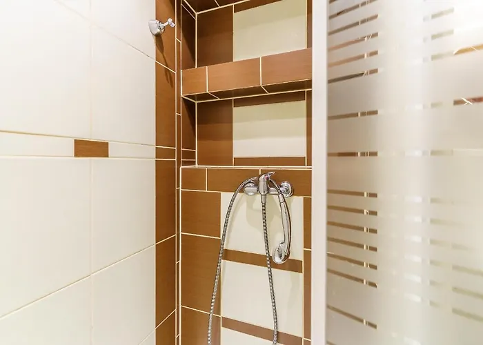 Goscinne Pod Roza 公寓 *